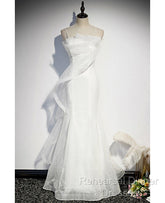 Sparkling White Sleeveless Off Shoulder Ball Dress With White Thin Shoulder Straps Backless Straps And Floor Length Ruffled Edge For Evening Dressing